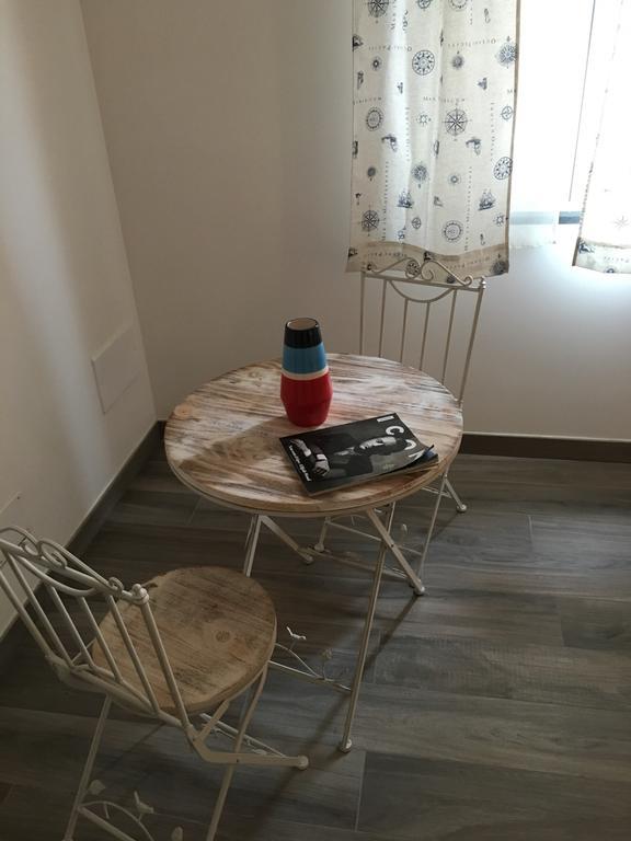 Beatrice Home Pompei Bagian luar foto